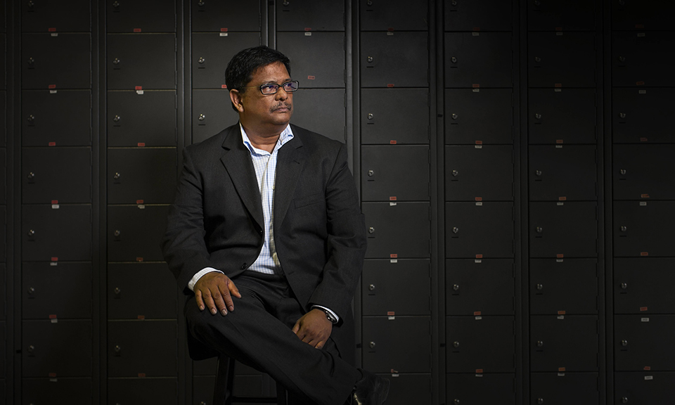 Corporate headshot photography by Dale Travers Photography in Brisbane.